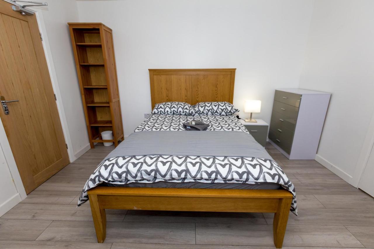Comfortable Stay In Shirley, Solihull - Room-2 Екстериор снимка