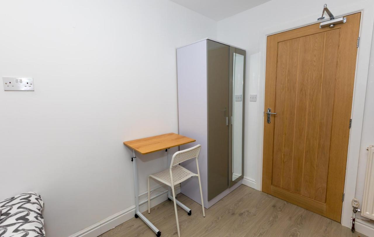 Comfortable Stay In Shirley, Solihull - Room-2 Екстериор снимка